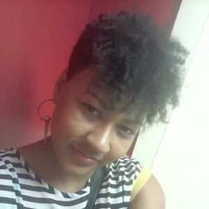 Meet your Posher, Juanita